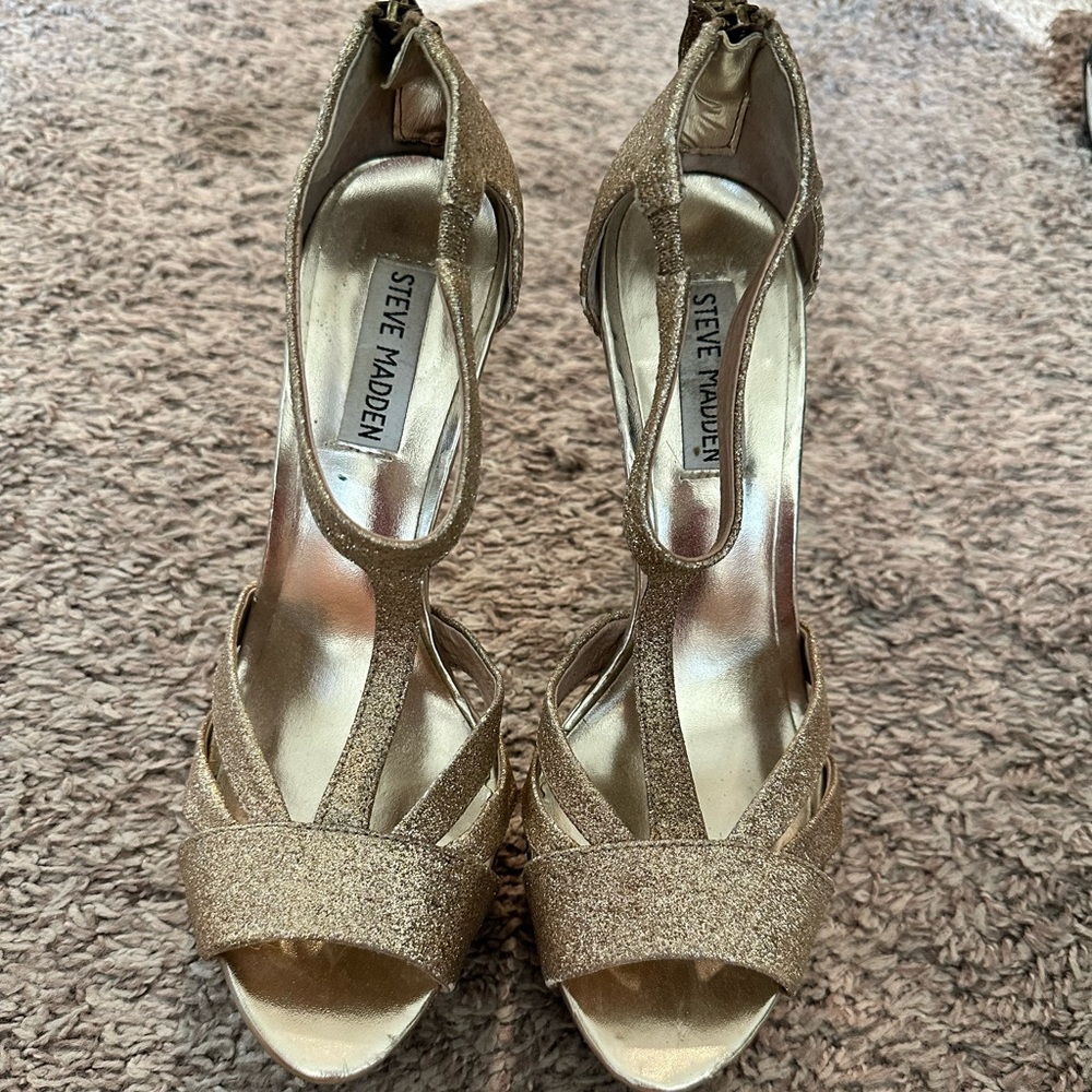 Steve Madden gold stilettos